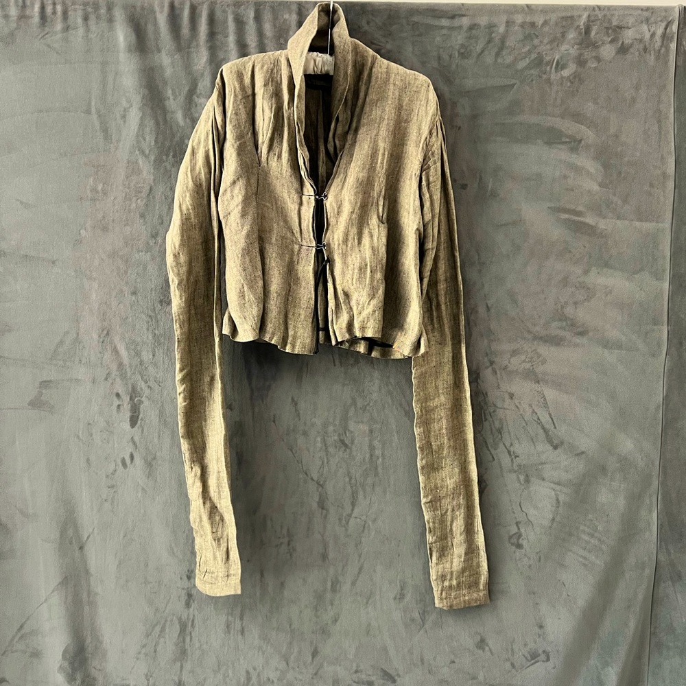 Molloni designer heavy linen jacket w/scrunch arms & gathered back (see pants).